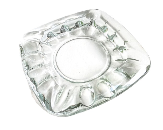 Vintage Glass Ashtray or Trinket Dish - Made in France - Classic Home Decor – Vintage 90s - Nostalgic Gift Idea