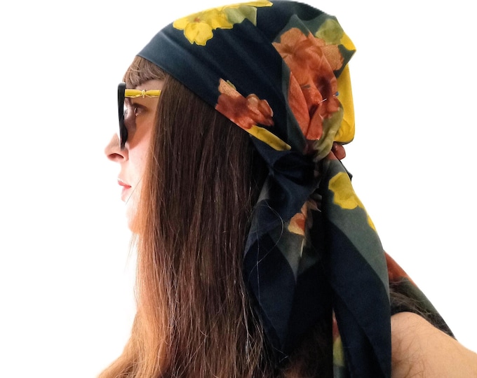 Italian Vintage Floral Scarf – Autumn Style –  Pier Oliver –  70s/80s