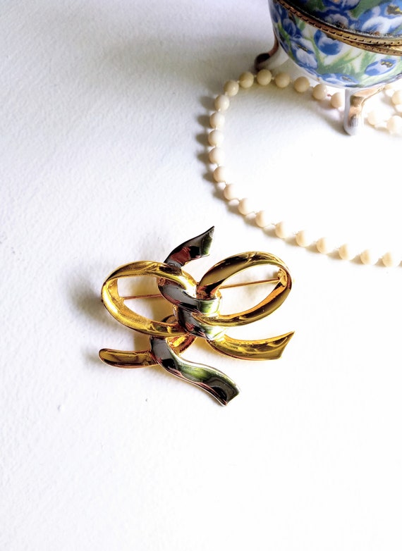 Vintage 80s brooch 40s style intertwined knot //V… - image 4