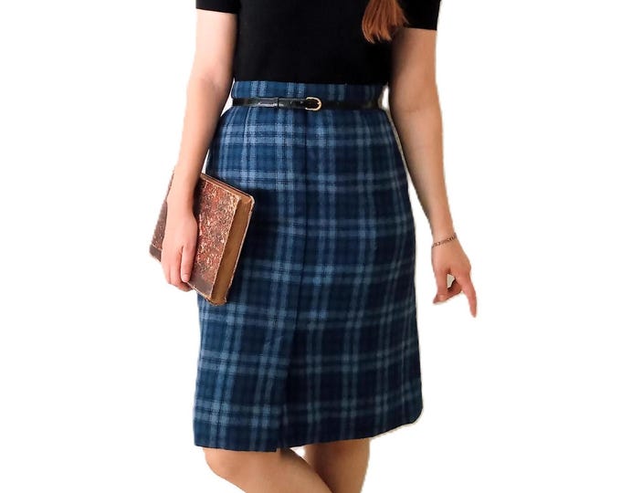 Vintage 1960s Blue Tartan Skirt - Wool - Knee Length - Handmade - Retro Rockabilly Style - L