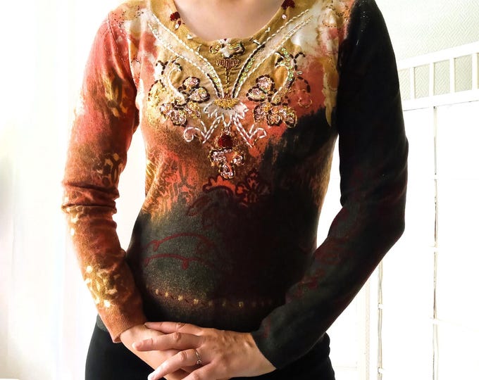Pull fin brode perles sequins imprime oriental vintage 2000s Faust M (38)