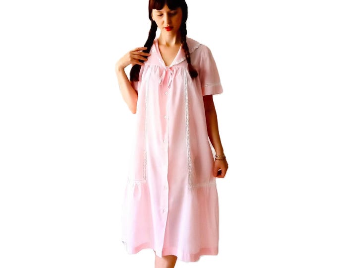 Victorian Style Pink Maxi Nightgown - Navy Collar & Lace - Vintage 70's - M/L