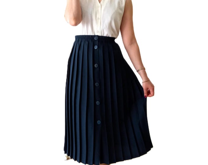 Navy Blue Pleated Midi Skirt – Large Size – 1950s Pin-Up Retro Style – Vintage 80s – Classic & Minimalist - One size