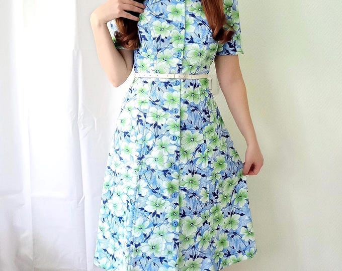 Robe Vintage Années 70 Esprit 40s à Fleurs Vertes et Bleues - Robe Chemise Rétro - Style Pin-up Champêtre - S (36)