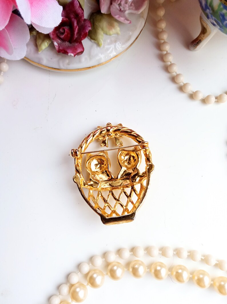 Vintage brooch 1980/'s kittens basket rhinestones style 50 Vintage 1980/'s does 50/'s kitten rhine basketball brooch