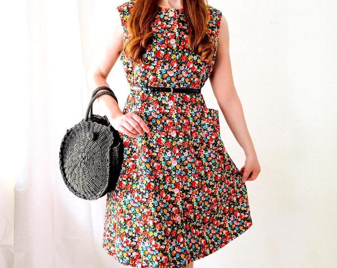 Robe Grande Taille Tablier Vintage Années 70 Fait Main Fleurie Multicolore - Style Rétro Années 40 - XXL/XXXL (44/46)