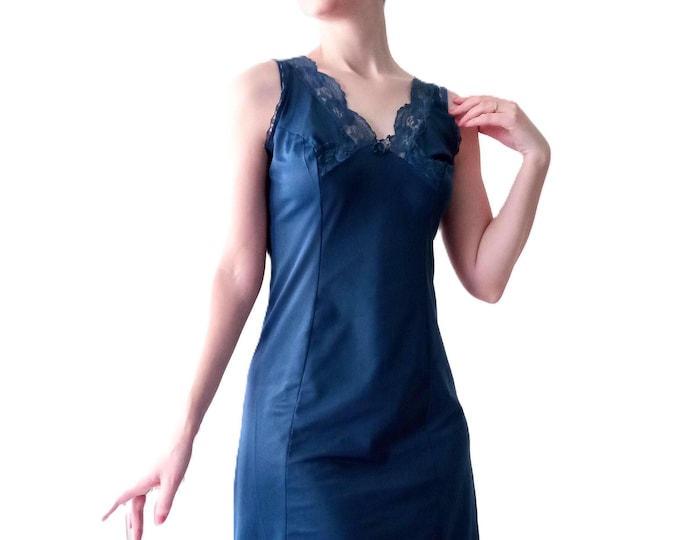 Retro 1950s Style Lingerie – Nightgown Nighty Babydoll Dress Bottom Pettycoat – Night Blue – Pin-up Style – 1970s Vintage – M/L