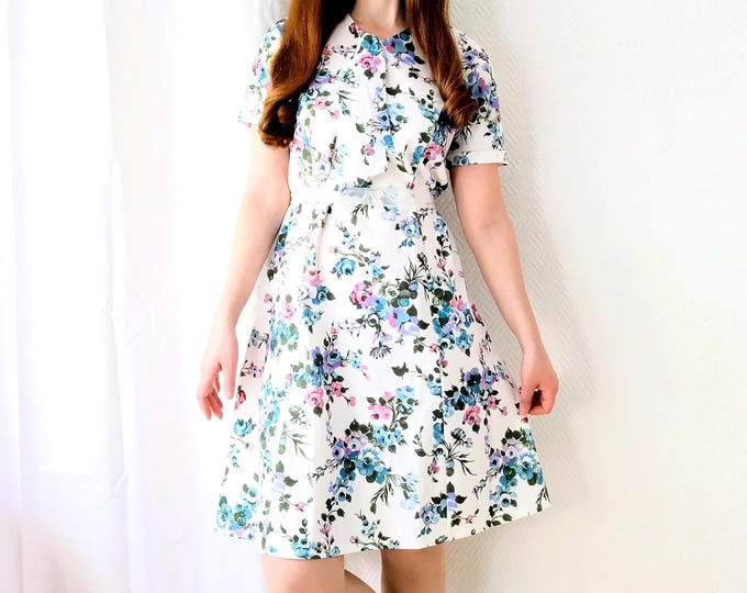 Robe Vintage Années 70 Col Cravate Fait Main - Robe Trapèze Fleurie Style Néo Yéyé - Robe Cocktail Cérémonie Bal de Promo - L (40)