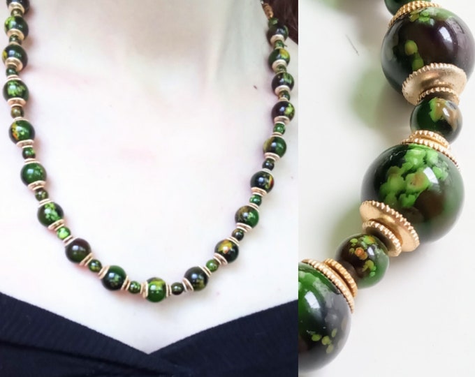 Collier vintage années 80 perles vertes // Vintage 1980's green pealrs necklace