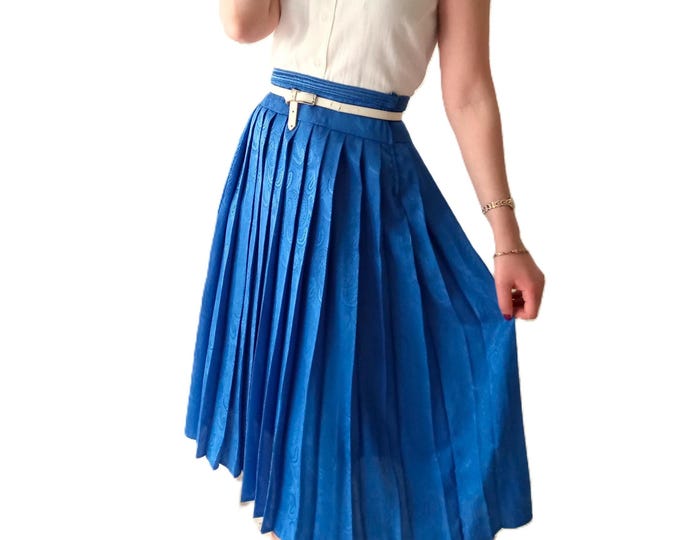 Elegant Blue Midi pleated Skirt – Vintage 80s – Retro Style – Pin-Up 50's Inspired – Size L/XL
