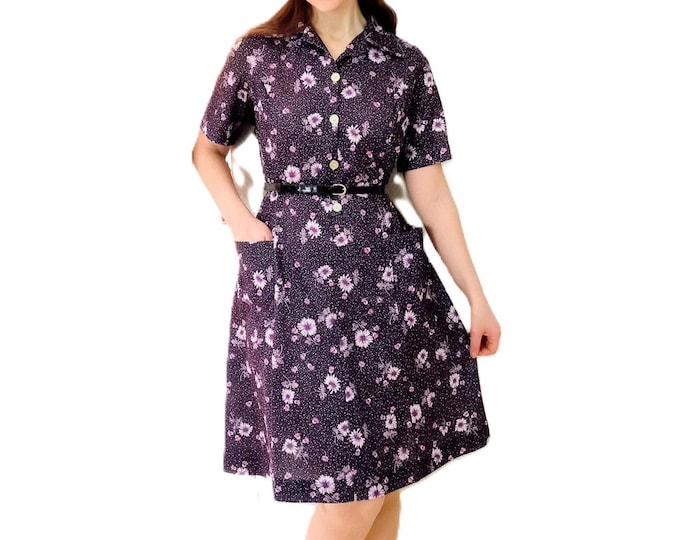 Robe Midi Vintage 70s à Fleurs — Esprit Années 40 — Style Tea Dress Violette — Coupe Guinguette & Rétro — XXL (44)