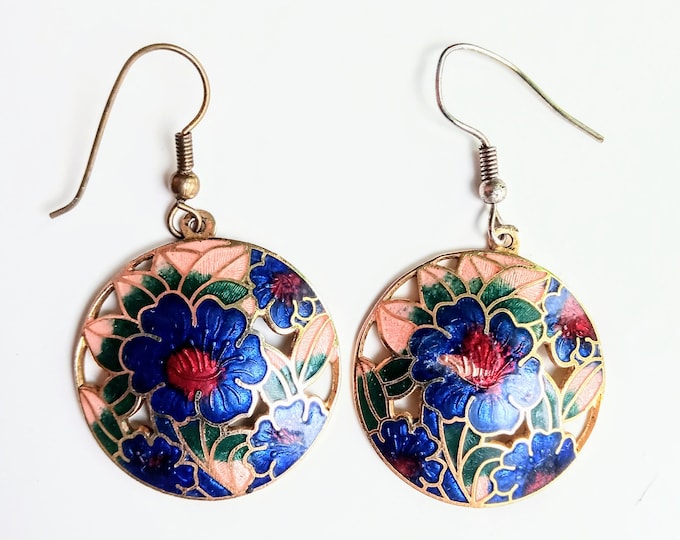 Vintage 70s dangling earrings with enamel flowers in Art Nouveau style // Vintage 1970's Art Nouveau enamel floral earrings