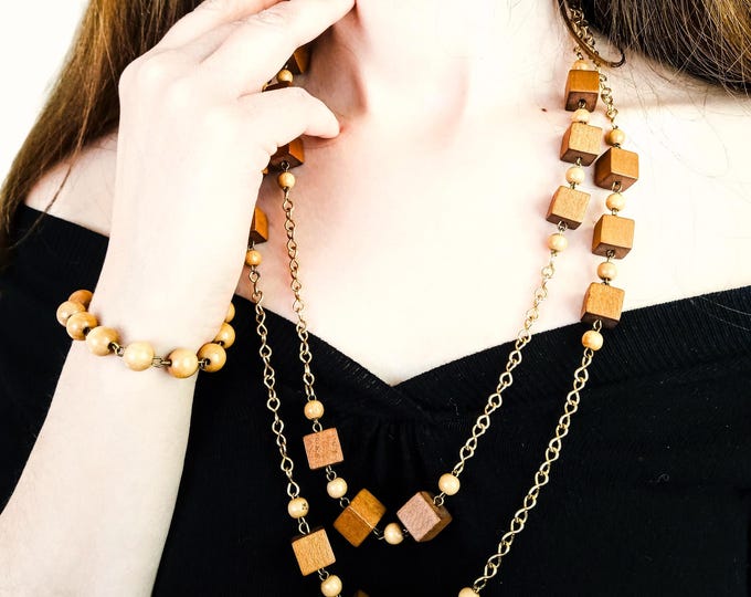 70s Vintage Boho Jewelry Set – Wooden Beads Necklace and Bracelet – Original Gift for Women