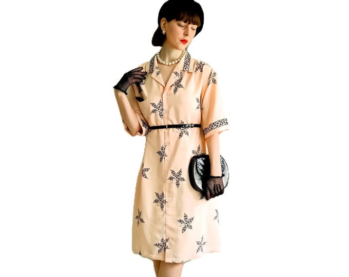 Robe Vintage Années 80 Grande Taille – Style Années 40 – Robe Beige Abricot Motif Floral Graphique – Rétro Chic – 7×L/8×L (54/56)