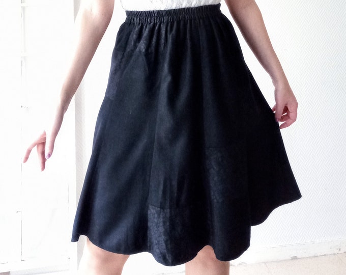 Vintage 1990's black circle skirt 40s/50s style// Vintage 1990's does 40's 50s black circle skirt