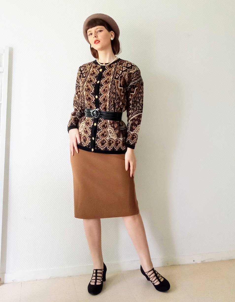 vintage style pencil skirt