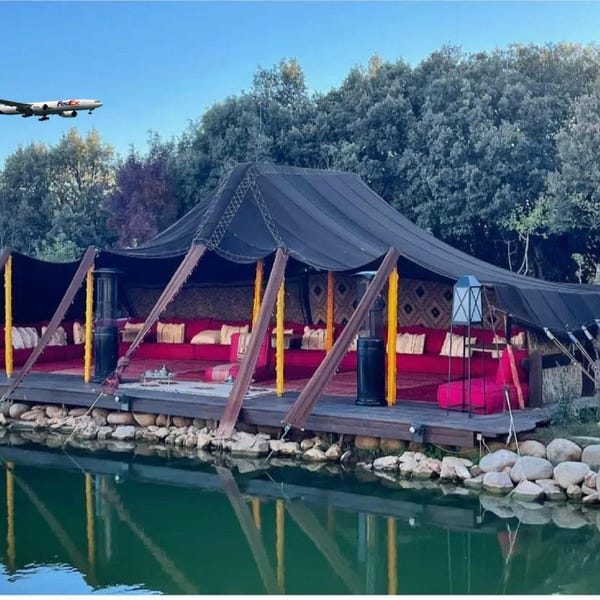 Moroccan Camping Tent: Camel & Goat Hair, Weatherproof, Handmade
