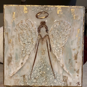 Textured Front Angel with glass, Block Art, Glass Art, Crushed Glass, Angel Painting, Christian, Religion, Religious, Halo, Gift