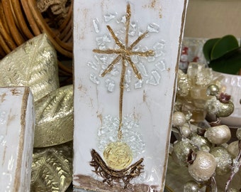 Textured Paint with Glass Nativity Baby Jesus In Manger
