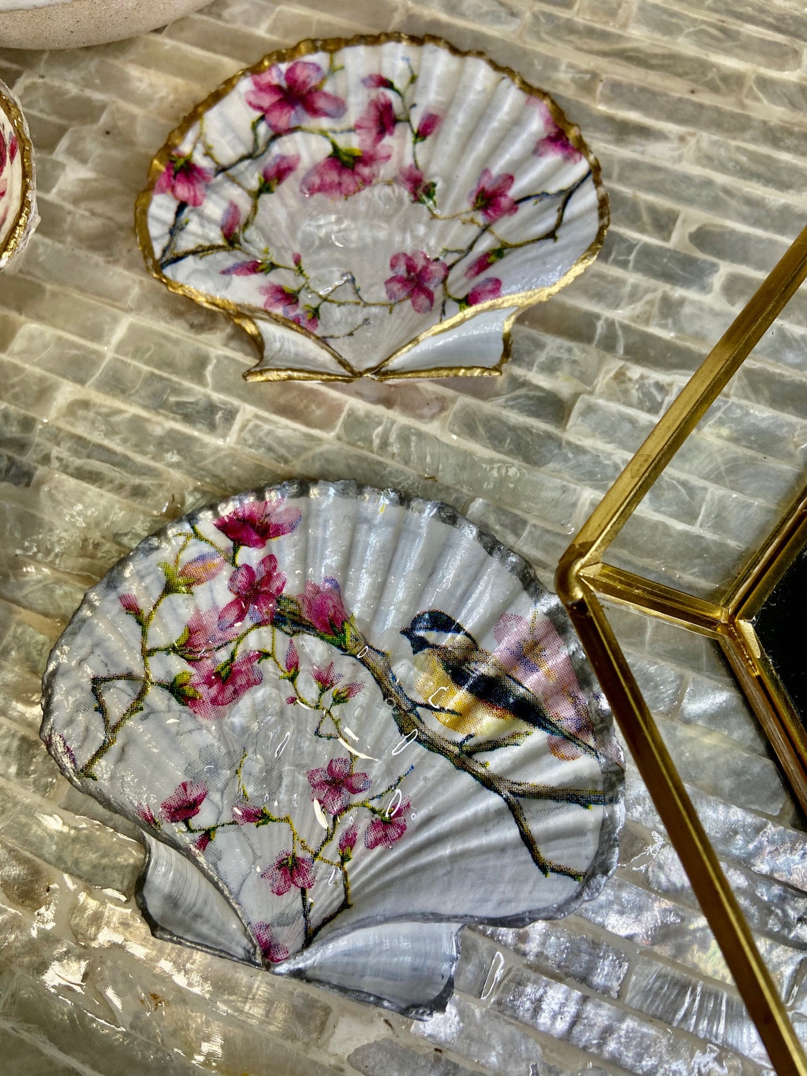 Decoupage Scallops Shell Art Gold or Silver Trimmed Etsy