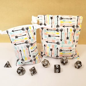 Arrow Dice Bag / Dungeons and Dragons Dice Bag / Per giocatori da tavolo, giocatori di ruolo, Dice / D&D Dice Bag /