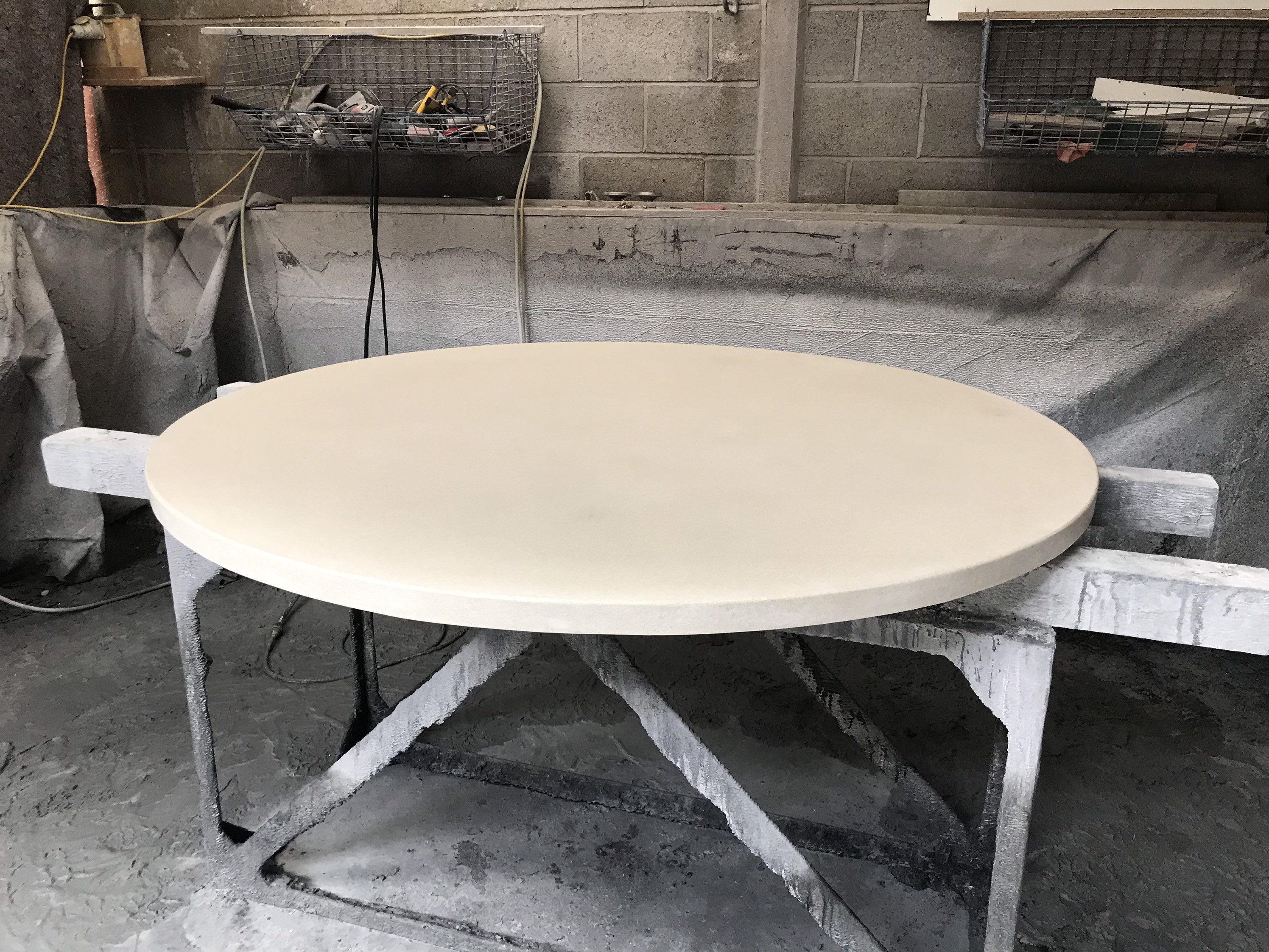 Round Concrete Table Round Side Table Top Circular Slab Worktop round-concrete-table-round-side-table-top-circular-slab-worktop