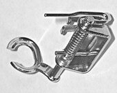 Metal Free Motion Darning Foot - quot Big Eye quot - Singer Featherweight 221 - Low or Short Shank Foot