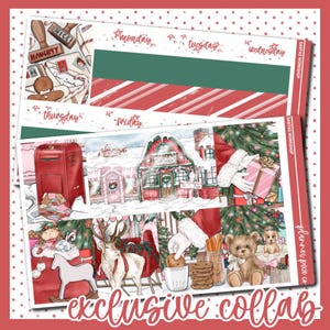 Puede incluir: Un conjunto de pegatinas para planificadores con temática navideña que representan el taller de Papá Noel, un buzón rojo, un reno tirando de un trineo, un oso de peluche y una casa de jengibre. Las pegatinas están diseñadas para usar en un planificador o diario.