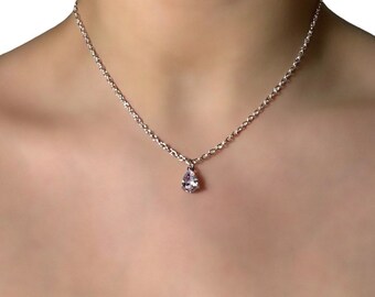 Silver Plated Teardrop Crystal Charm Necklace (67)