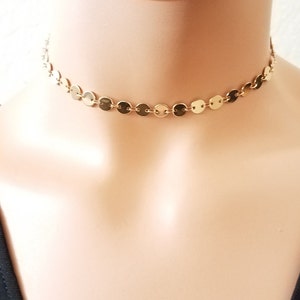 Gold coin choker Necklace, minimal, delicate, dainty, gold layering necklaces, Gold Choker, Boho Choker Necklace