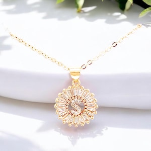 Colar inicial de ouro para mulheres Colar de prata com letras de cristal Colar de ouro Colar inicial Presente feito à mão para ela Presente de Natal para a mãe