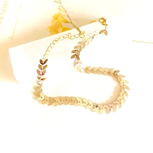 Gold Chevron Armband: Geometrische Pfeil Kette, Boho Schmuck