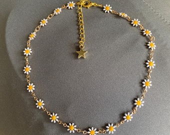 daisy choker, coquette choker, daisy necklace, flower necklace, dainty necklace, minimalist gift for her