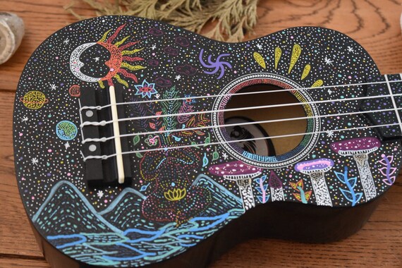 Ukelele pintado a mano universalmente | Etsy México