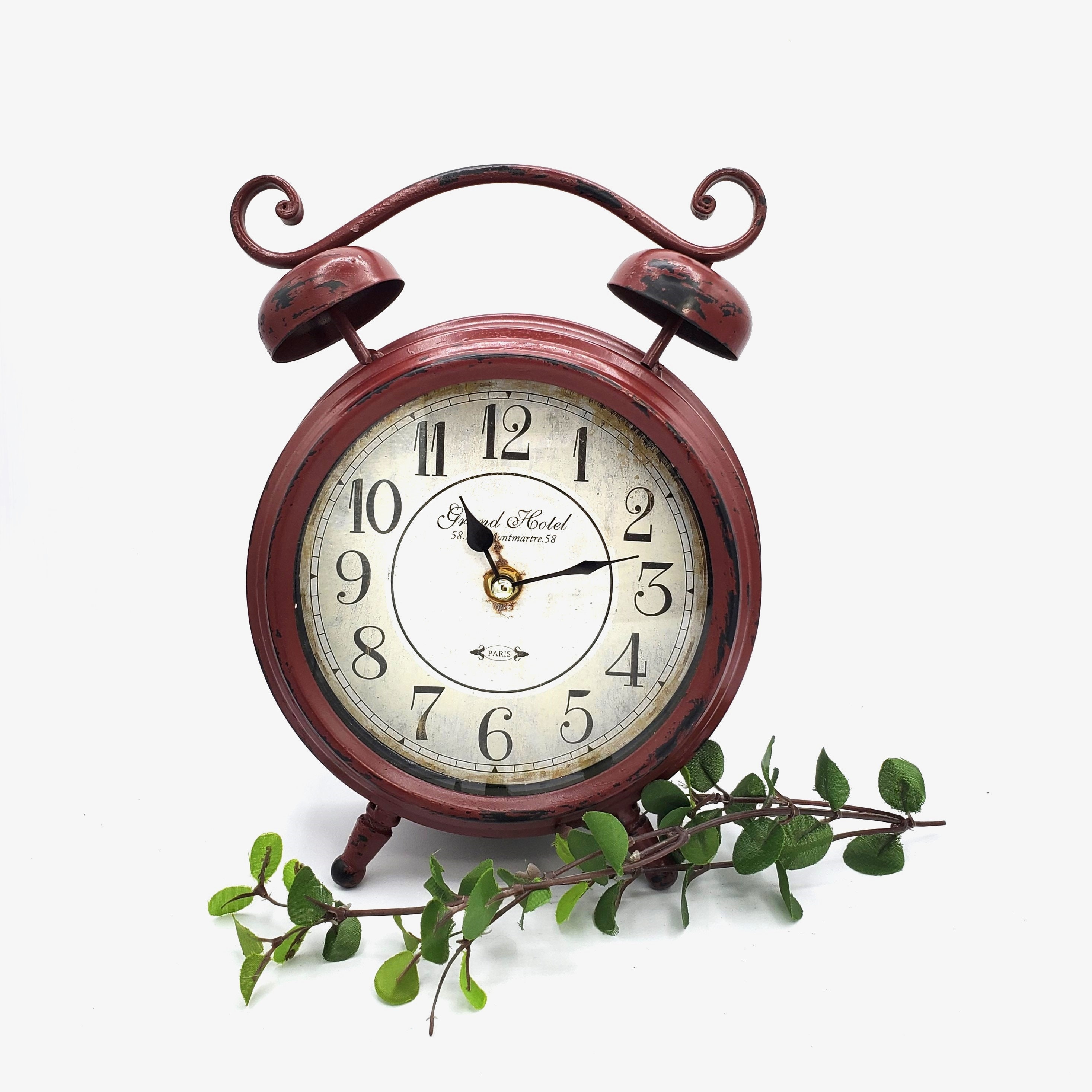 Reloj de mesa de metal rojo vintage rústico Grand Hotel Paris