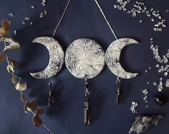 Triple Moon Goddess ||  Hecate || Moon Altar