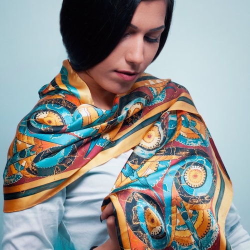 Silk Scarf Women, Hand Painted Scarf, Summer Scarf, Wrap Scarf, Women Scarf,  Gift for Her, Made in Greece by Kalfas. - Etsy [KAJYLFAST] Silk scarf with printed colors Women's versatile s