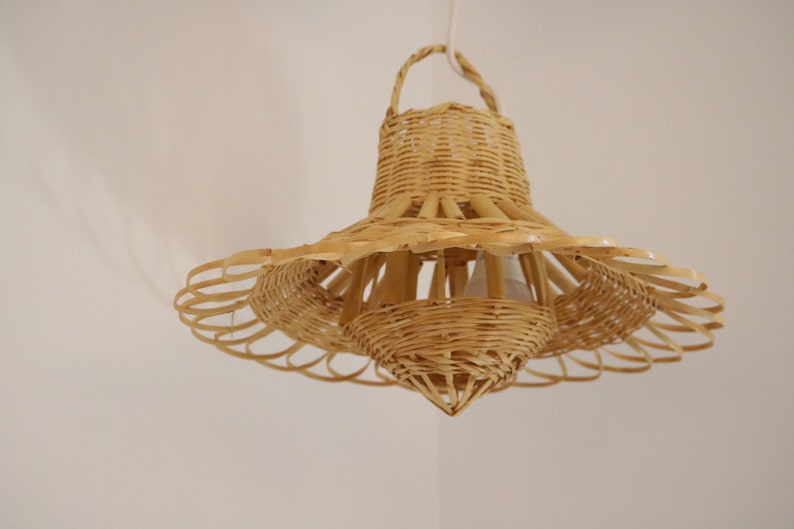 Straw chandelier Bamboo pendant light bamboo Lighting boho decor, Light Pendant, lustre lámpara de bambú, Pendelleuchte aus Bambus. image 7