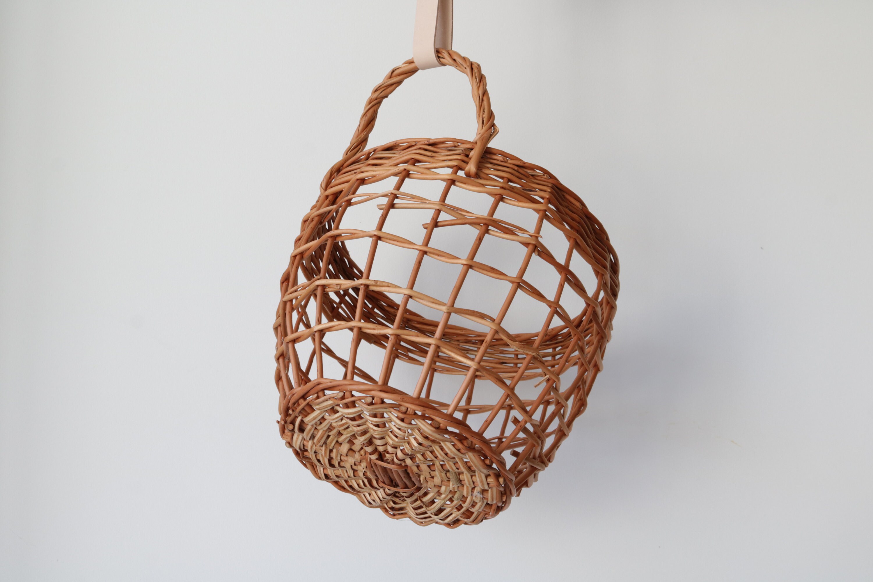 Hanging basket Onions basket wicker basket kitchen basket Etsy