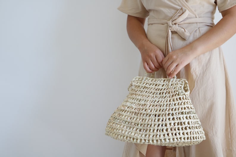 Straw bag, summer bag, beach bag, straw handwoven basket, gift for her, sac de paille, panier, basket of paglia, straw handbag. image 2