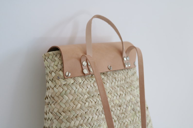 Straw backpack straw bag, beach bag, summer backpack, french style, basket bag, sac à dos paille, backpack de paja, Strohrucksack. image 4