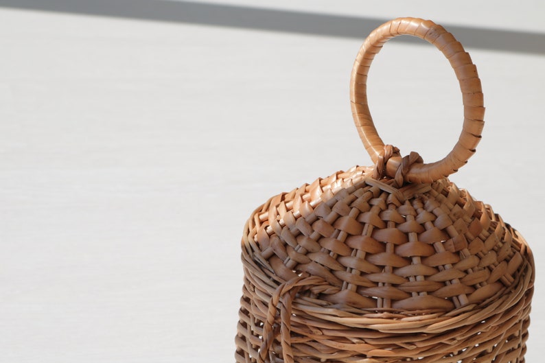 Wicker bag, Jane Birkin basket, straw bag, Bolso de mimbre, panier en osier, panier rond, sac osier, round basket, Wickeltasche, summer bag. image 6