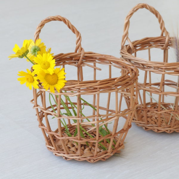 Set of 2 mini hanging baskets, garlic basket, wicker basket, kitchen basket storage, Wall Hanging basket, Baby Toy Storage, kids decor.