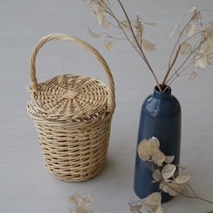 Jane Birkin Basket small, basket with a Lid, Round Wicker Basket, Round Willow Basket, papel de mimbre, panier en osier, Weidenkorb. image 8