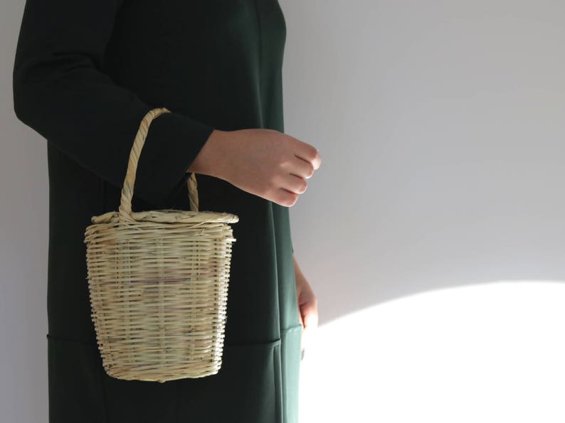 Jane Birkin Basket small, Handmade in Portugal, basket with lid, Handwoven Birkin Basket, cane basket, round basket bag, vegan bag image 2