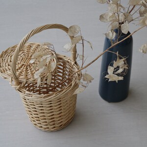 Jane Birkin Basket small, basket with a Lid, Round Wicker Basket, Round Willow Basket, papel de mimbre, panier en osier, Weidenkorb. image 7