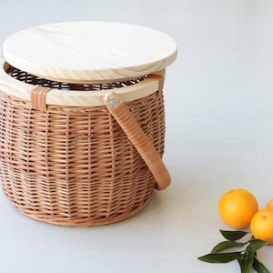 Round picnic basket, wicker picnic basket, lunch basket, lunch box, basket with handle, gift for her , Picknickkorb, picnic panier image 2