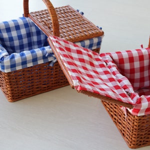 Small picnic basket, wicker basket, picnic bag, farmhouse decoration, gift for her, panier pique-nique, Picknickkorb, cesta picnic image 6