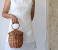 Wicker bag, Jane Birkin basket, straw bag, Bolso de mimbre, panier en osier, panier rond, sac osier, round basket, Wickeltasche, summer bag. product logo