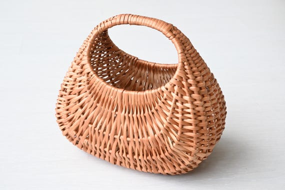 Wicker basket - size medium, gondola basket, basket bag, cesta de mimbre, weidenkorb, panier en osier, panier gondole, gift for her